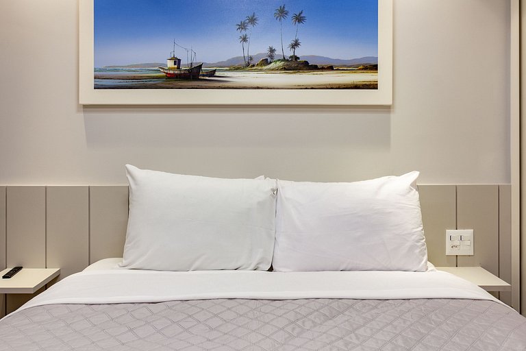 Cama queen e conforto: Apto c/ varanda em Moema