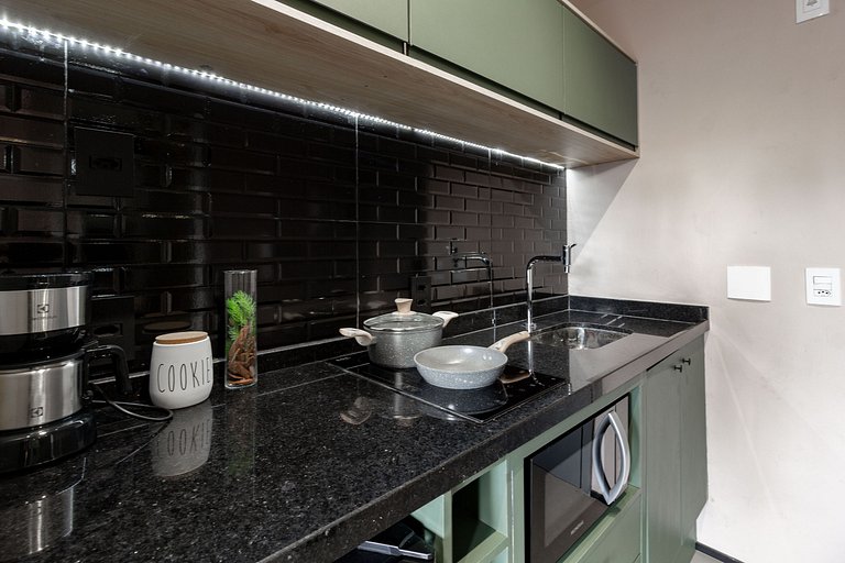 Encanto e luxo: Apt c/ varanda próximo da Paulista