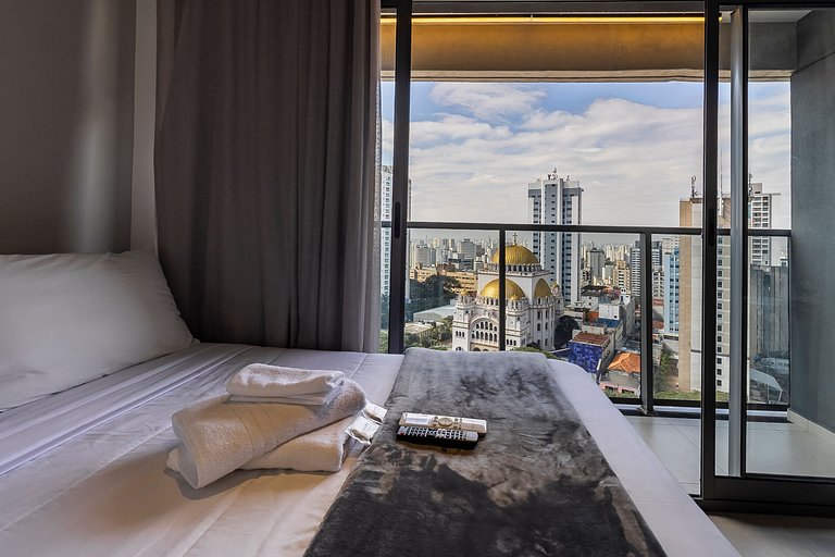 Apto de Luxo na Paulista: Vista dos Sonhos de SP!