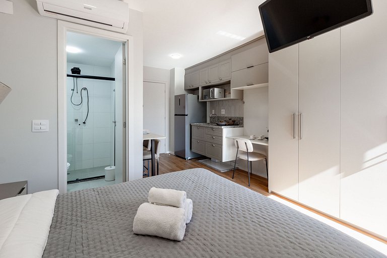 Aconchego e conforto: Apt c/ varanda em Pinheiros
