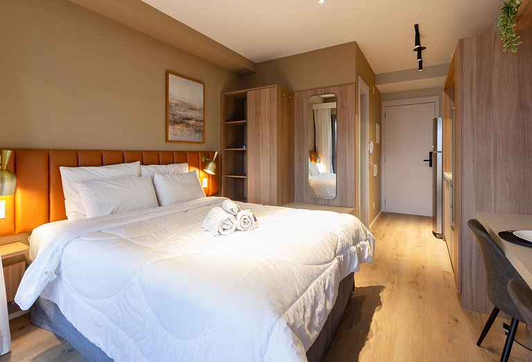 Elegância e conforto: Apt c/ cama queen em Moema