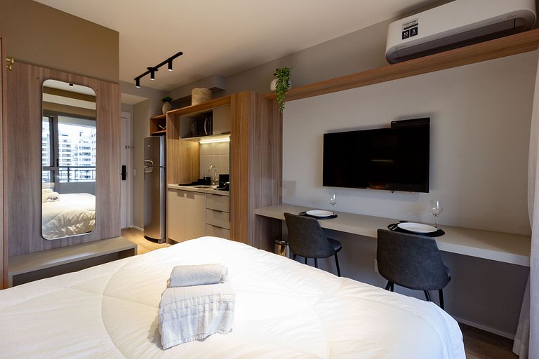 Elegância e conforto: Apt c/ cama queen em Moema