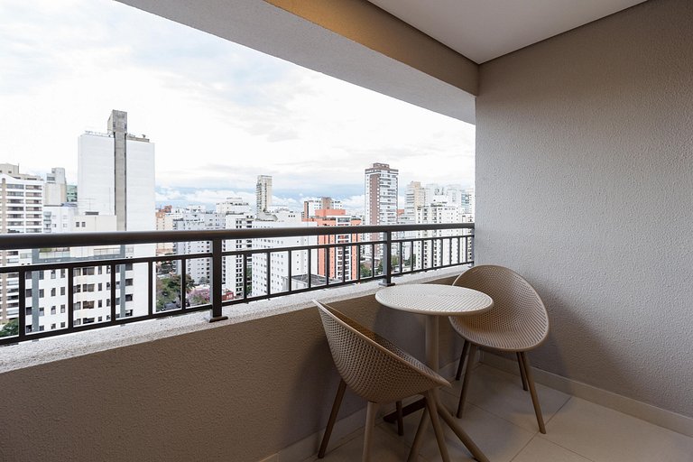Elegância e conforto: Apt c/ cama queen em Moema