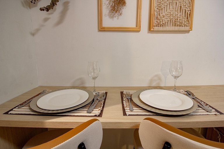 Conforto e charme: Apt em Moema c/ varanda
