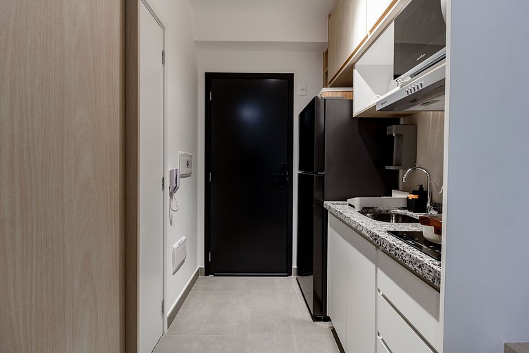 Conforto e charme: Apt em Moema c/ varanda