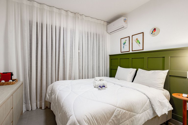 Conforto e charme: Apt em Moema c/ varanda