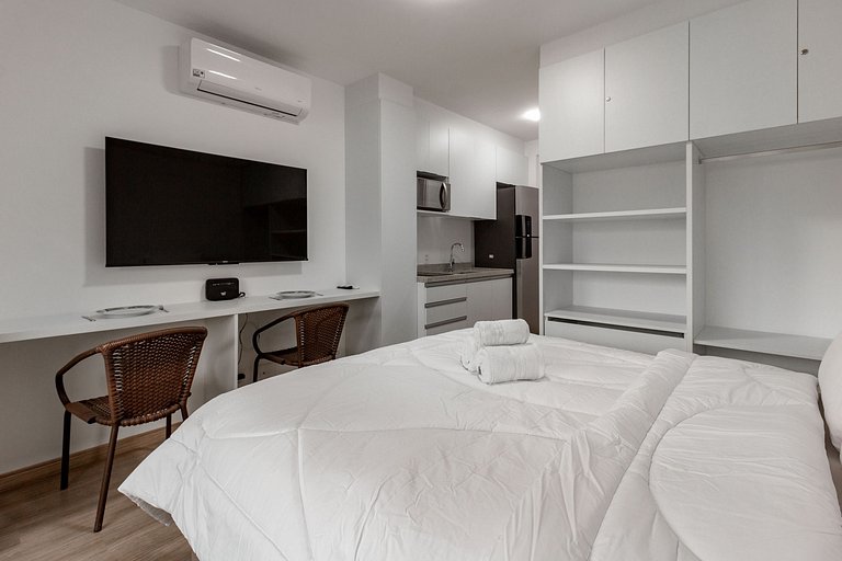 Conforto: Apto c/ cama queen em Moema