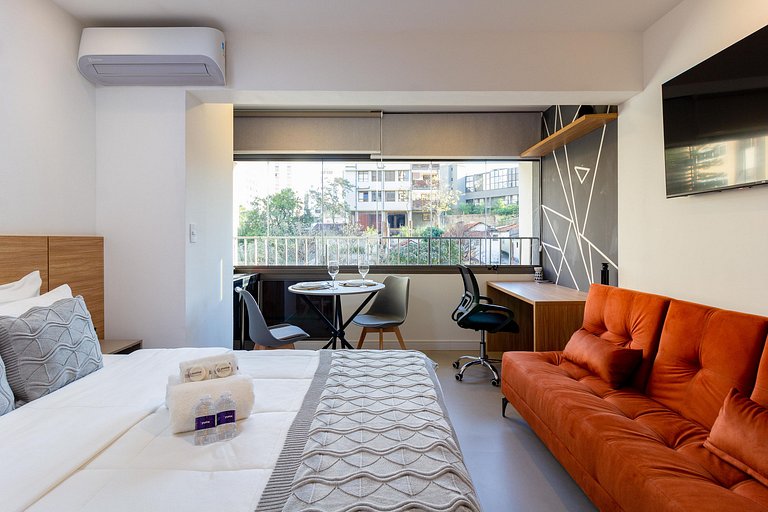 Conforto e luxo: Apt completo c/ cama queen e WIFI