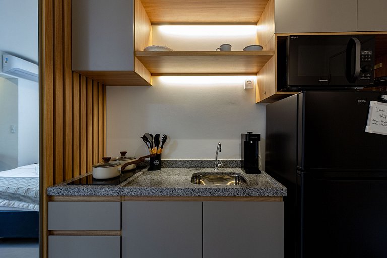 Conforto e luxo: Apt completo c/ cama queen e WIFI