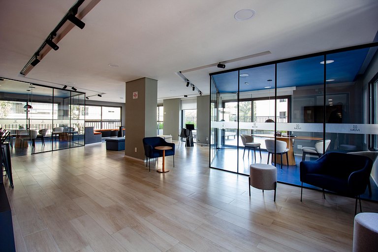 Apto completo com cama queen-size