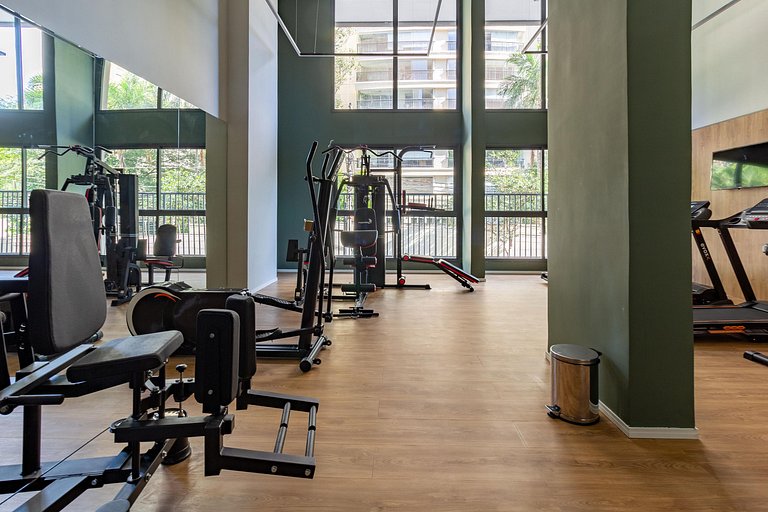 Apto completo com cama queen-size