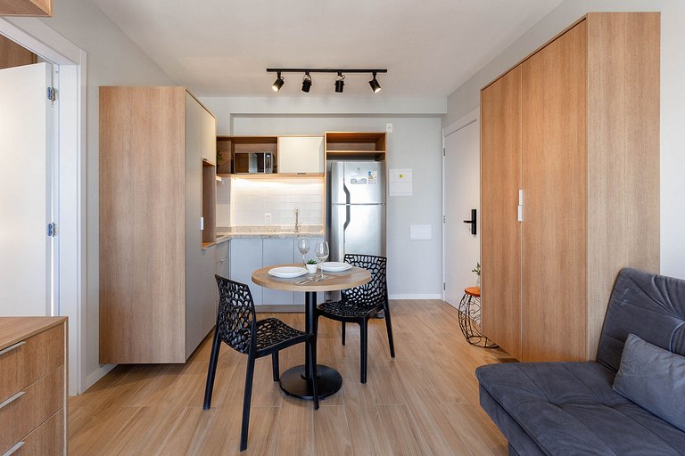 Apartamento amplo e elegante em Moema