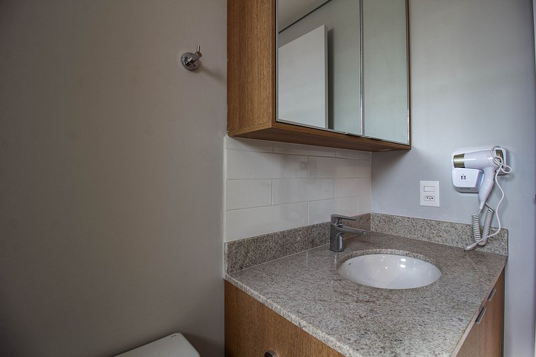 Apartamento amplo e elegante em Moema