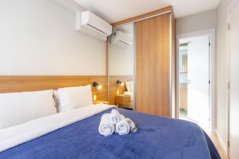 Apartamento amplo e elegante em Moema