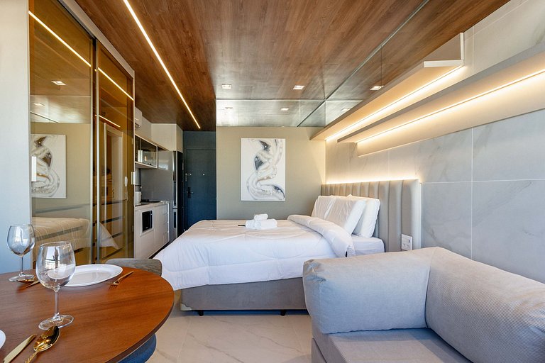 Espaço único: Apt luxuoso c/ cama queen em Moema