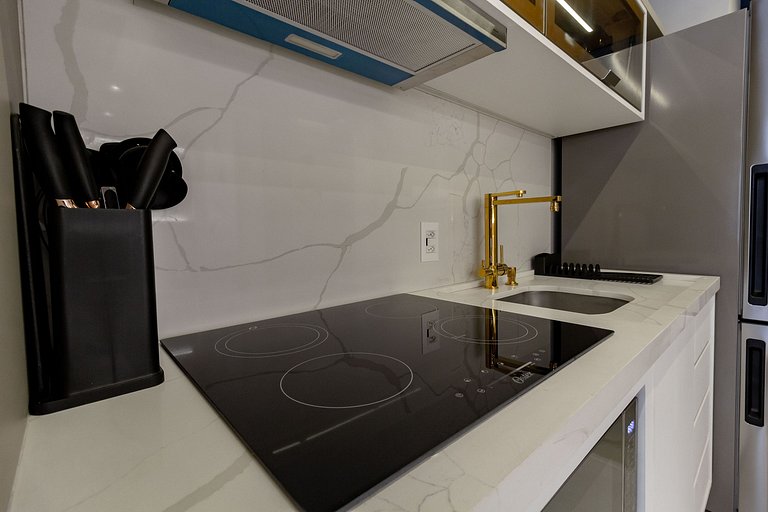Espaço único: Apt luxuoso c/ cama queen em Moema