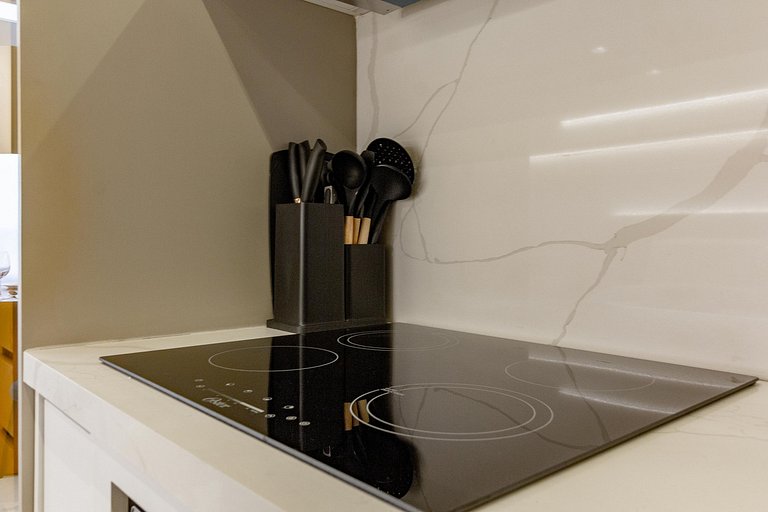 Espaço único: Apt luxuoso c/ cama queen em Moema