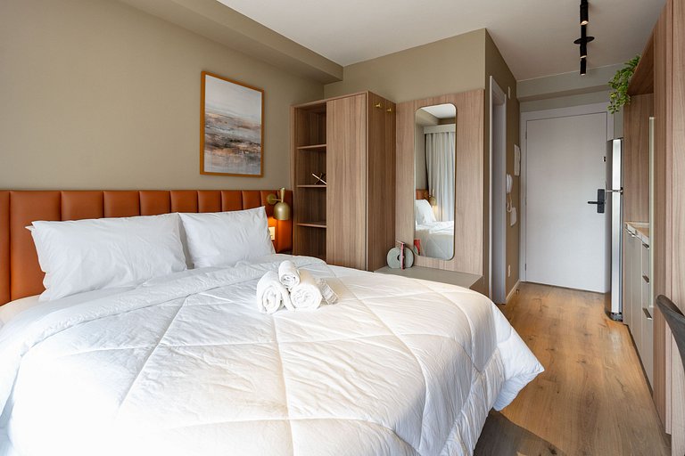 Apto superior com varanda em Moema