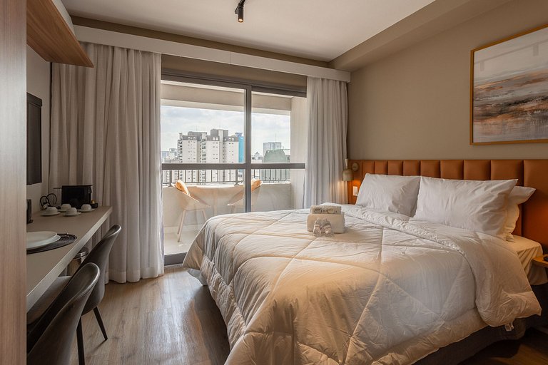 Apto superior com varanda em Moema