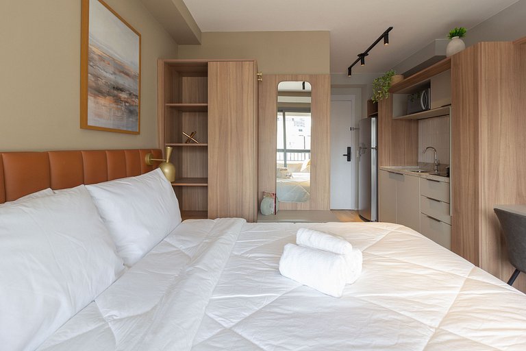 Apto superior com varanda em Moema