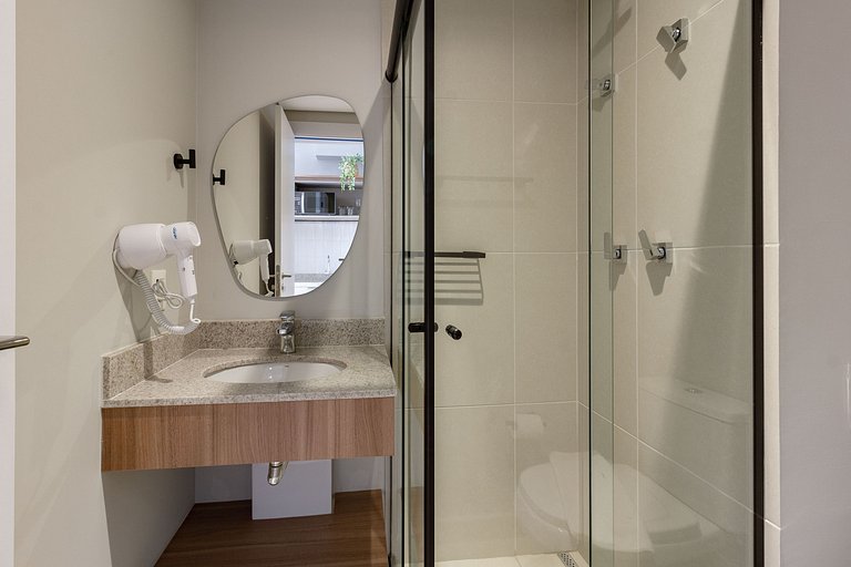 Apto superior com varanda em Moema