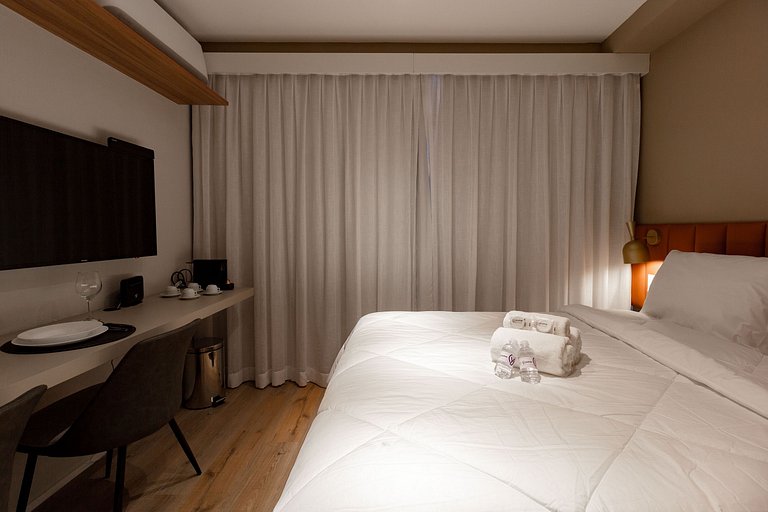 Apto superior com varanda em Moema