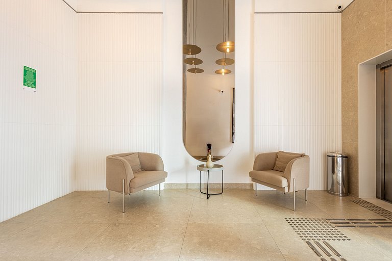 Charme e encanto: Ap completo c/ estacionamento