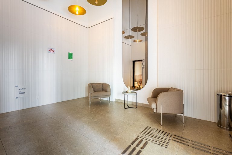 Charme e encanto: Ap completo c/ estacionamento