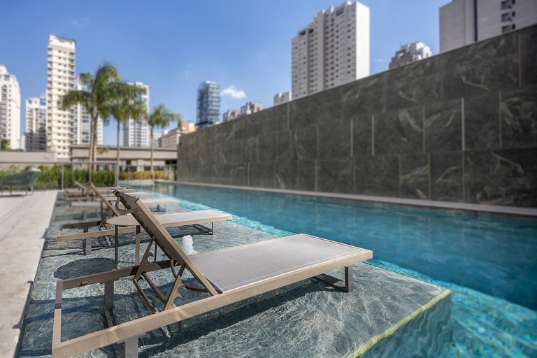 Elegância e conforto: Apt c/ cama queen em Moema