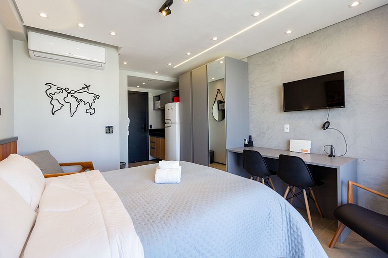 Apto Luxo com garagem em Moema