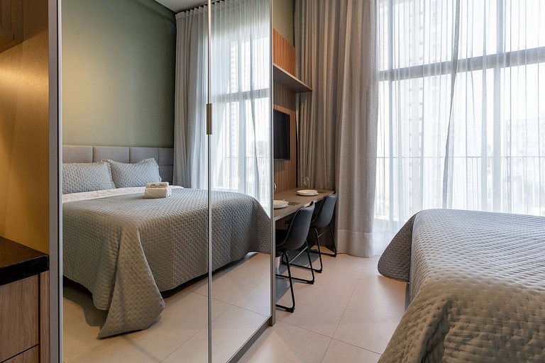 Luxo e conforto em Pinheiros com cama Queen