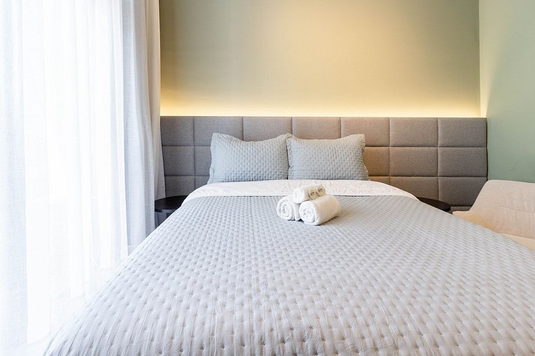 Luxo e conforto em Pinheiros com cama Queen