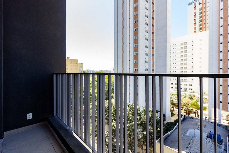 Luxo e conforto em Pinheiros com cama Queen