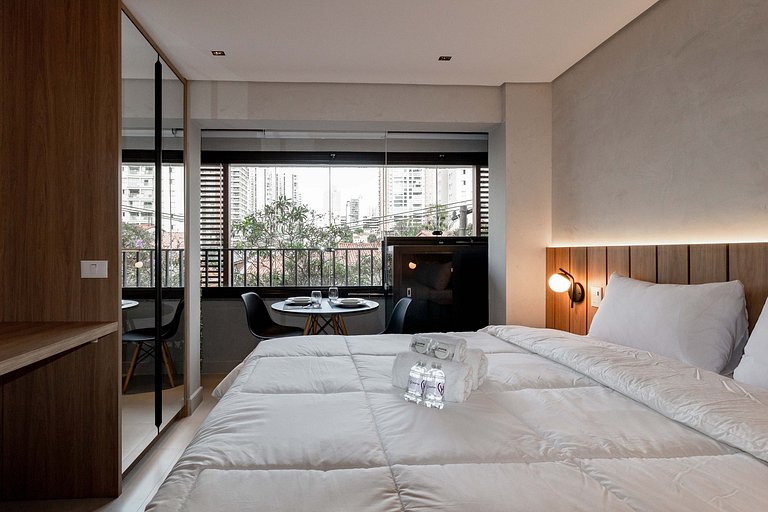 Lar aconchegante c/ cama queen em Perdizes
