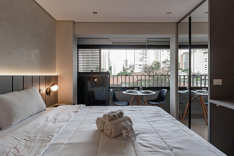 Lar aconchegante c/ cama queen em Perdizes