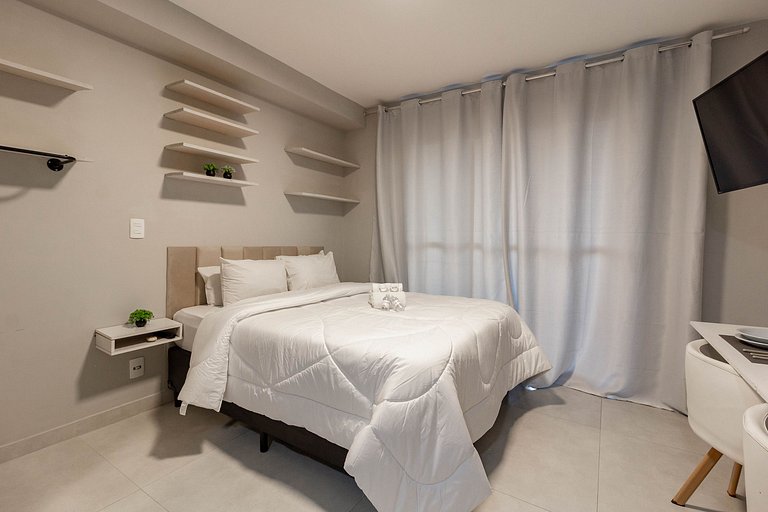 Studio em Pinheiros c/ Sauna e Varanda
