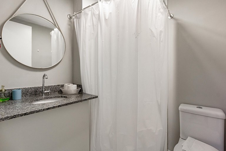 Studio em Pinheiros c/ Sauna e Varanda