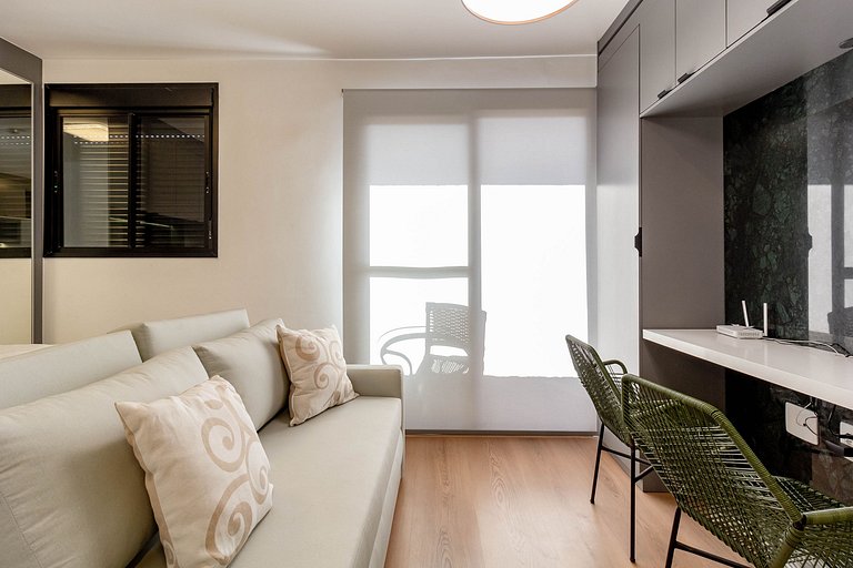Luxo e charme: Seu apto completo em Moema