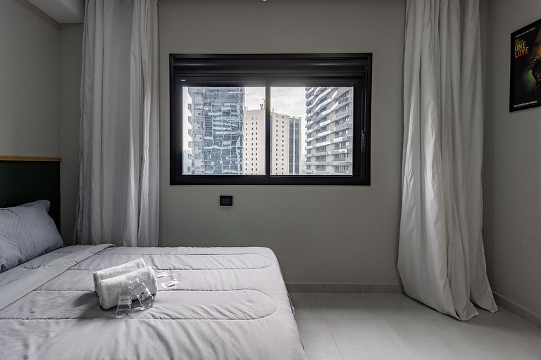 Studio Vila Olímpia c/ Piscina, Coworking e Wi‑Fi
