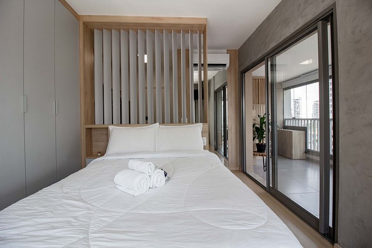 Apto Sofisticado e aconchegante na Faria Lima