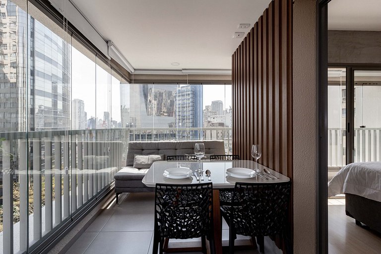 Apto Sofisticado e aconchegante na Faria Lima