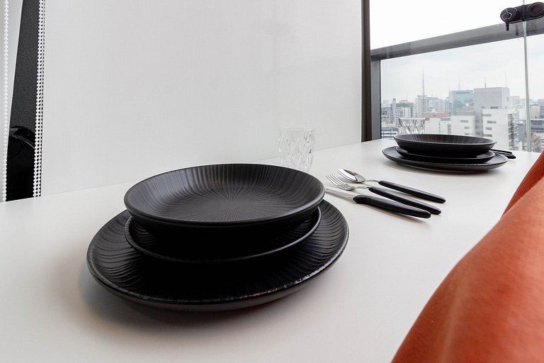 Elegância e aconchego: Apto completo na Paulista