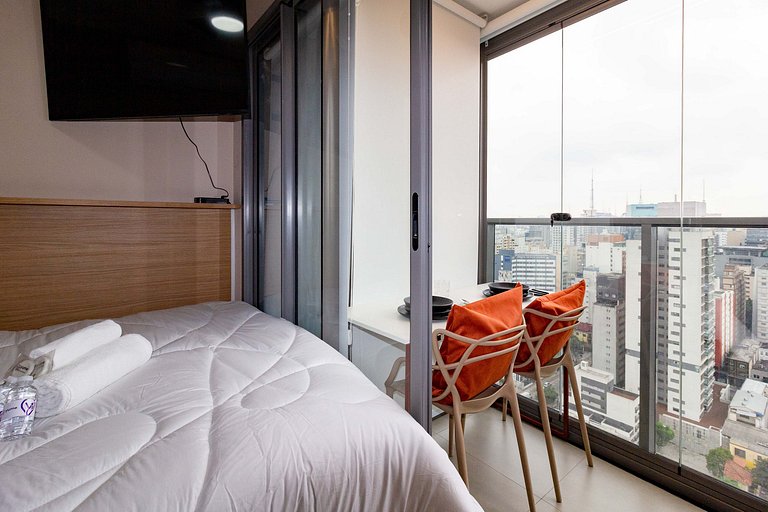 Elegância e aconchego: Apto completo na Paulista