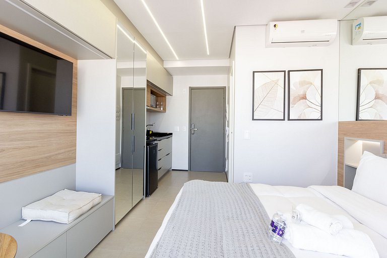 Apto elegante em andar alto próx da Paulista