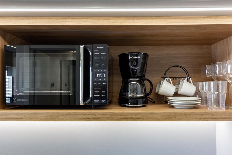 Apto elegante em andar alto próx da Paulista