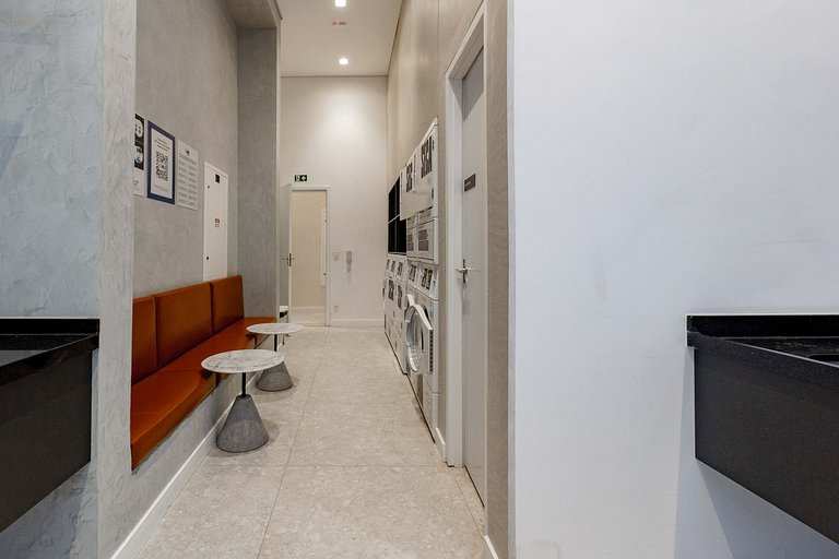 Conforto: Apto completo  e bem localizado