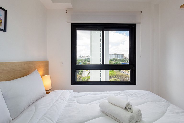 Apto 2 Quartos em Moema c/ Piscina e Coworking