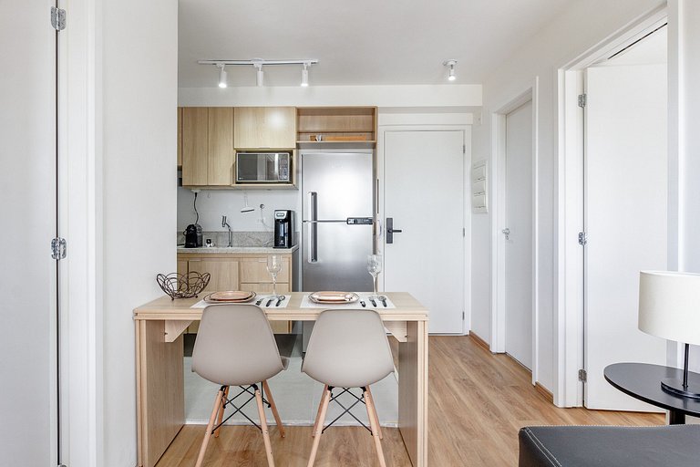 Apto 2 Quartos em Moema c/ Piscina e Coworking