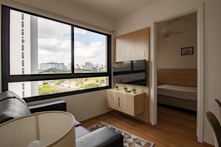 Apto 2 Quartos em Moema c/ Piscina e Coworking