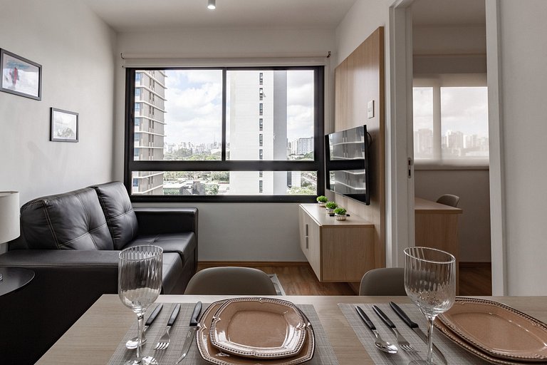 Apto 2 Quartos em Moema c/ Piscina e Coworking